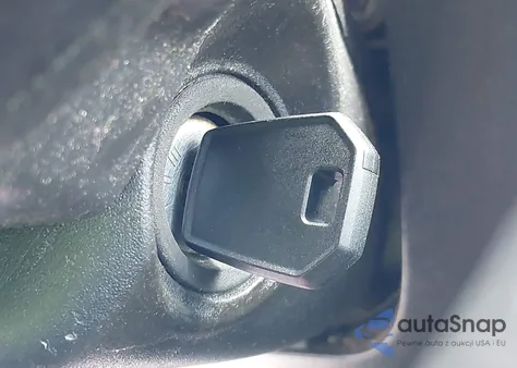 2014 Ford Fusion Hybrid Se from USA, damaged, VIN 3FA6P0LU6ER272201